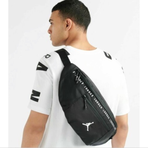 oversized nike fanny pack